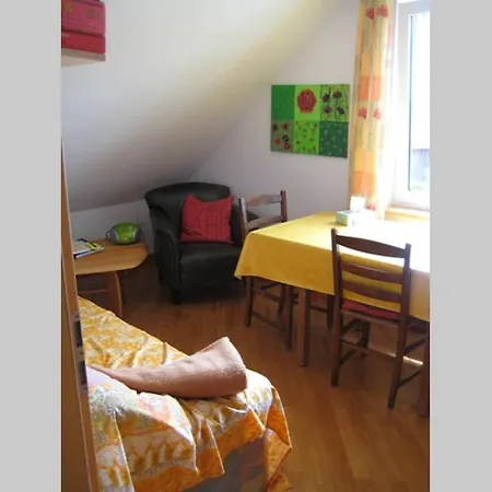 Apartamento Sonnige Ferienwohnung